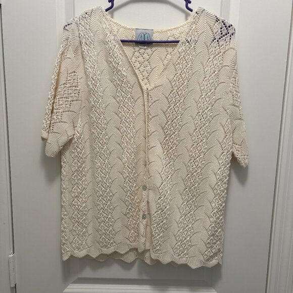 A Sweater Tale Cream Crochet Button Down Sweater XL EUC - Picture 3 of 9